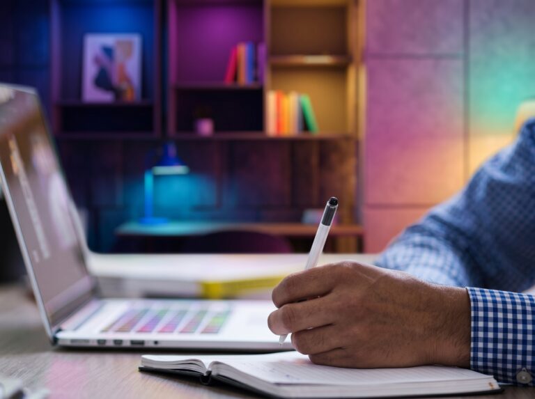 Structurer contractuellement la conformité dans un réseau de franchise : bonnes pratiques